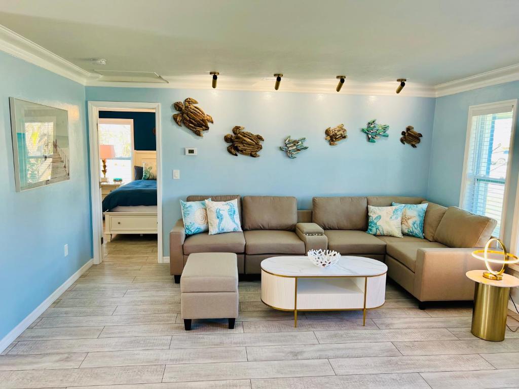 Stunning single family home with private pool on the quiet south end of Fort Myers Beach image