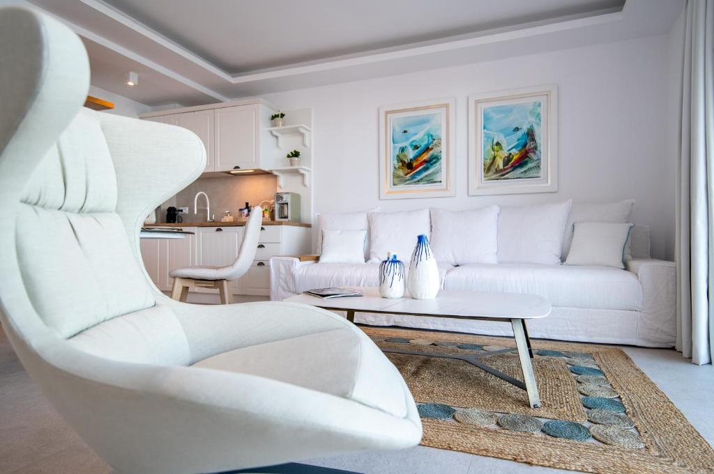 Achillion Luxury Corfu Villa - Tap to explore photos