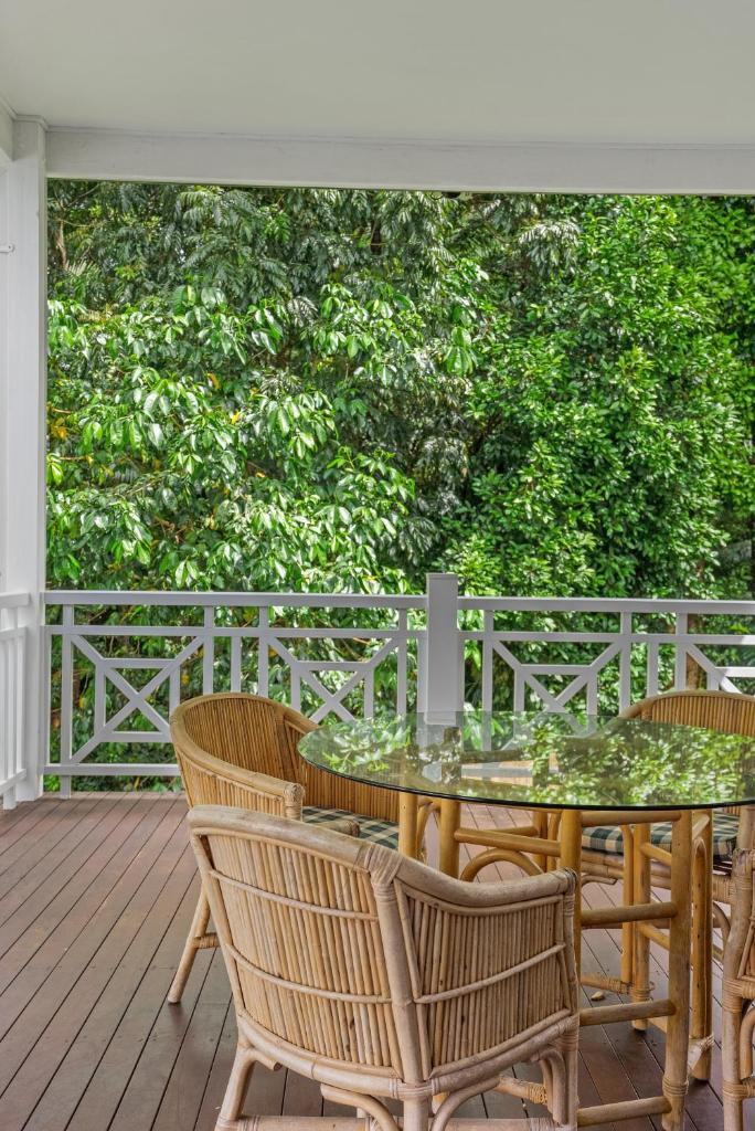 Gracious Queenslander photo 2