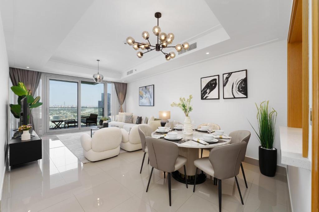 Maison Privee - Ultimate Living with Front-Row Views of Burj Khalifa & Dubai Fountains photo 2