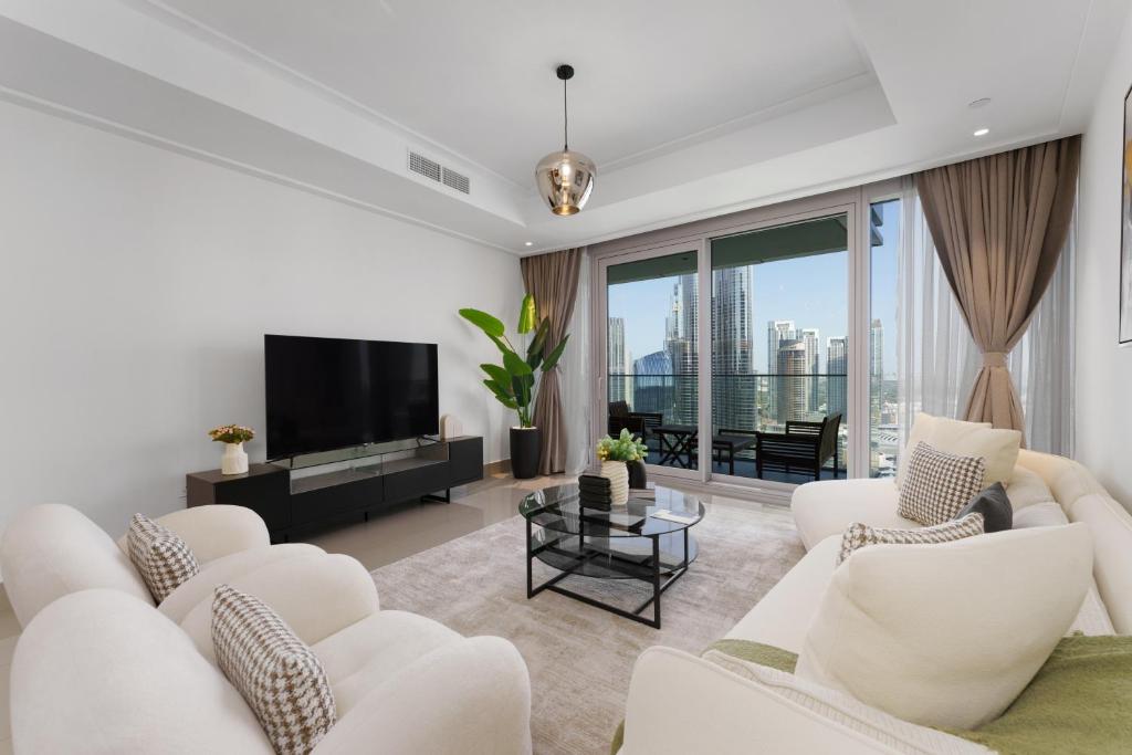 Maison Privee - Ultimate Living with Front-Row Views of Burj Khalifa & Dubai Fountains photo 4