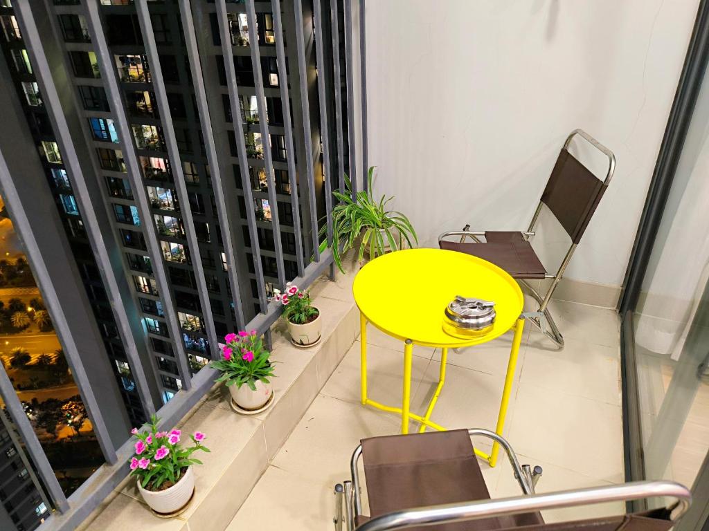 Vinhomes Green Bay sweet studio homestay