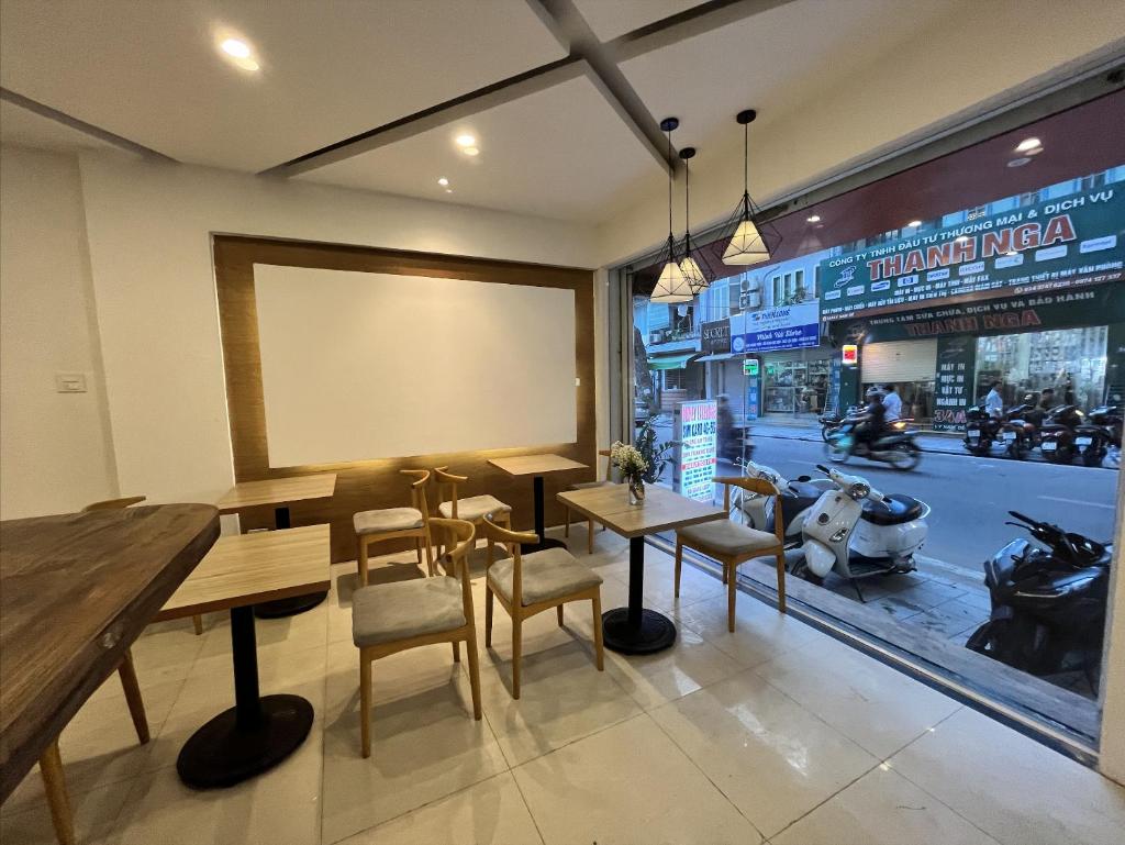 The Urban Slumber Inn City