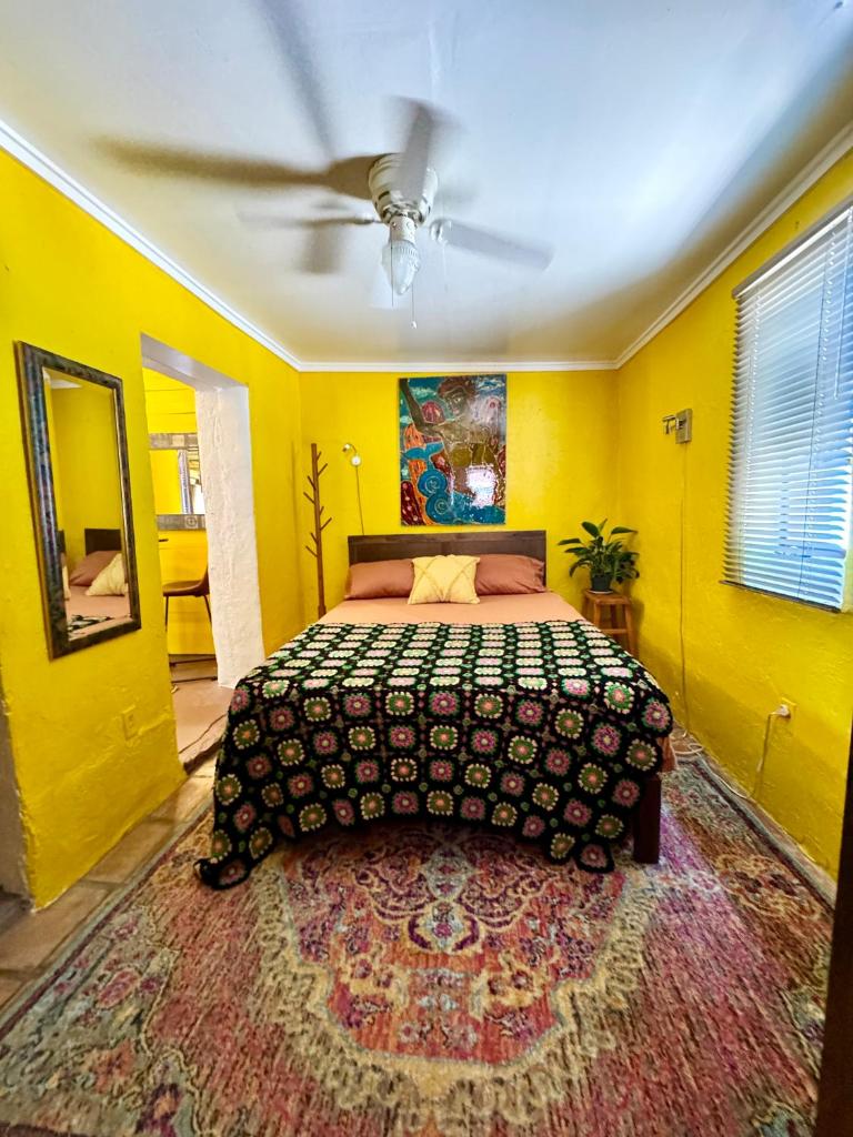 La Quirky Casita, Barrio Viejo image