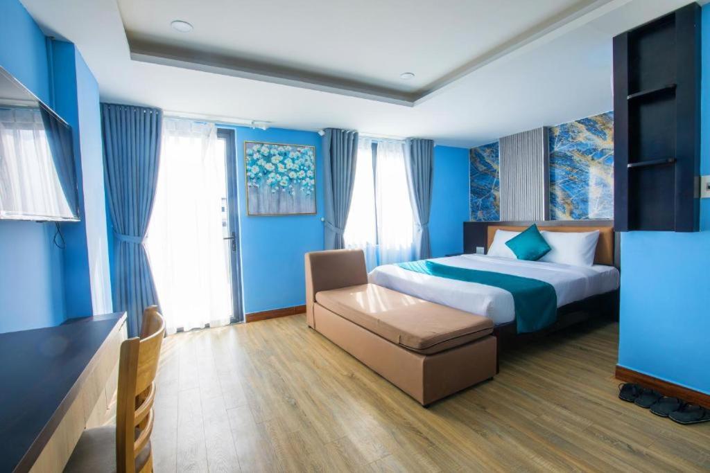 The Blue Hotel Da Nang