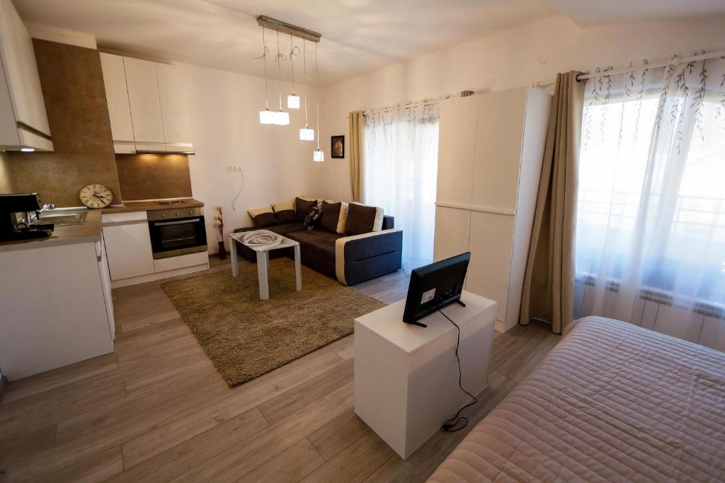Сьюит (Номер-студио с террасой), Twin House