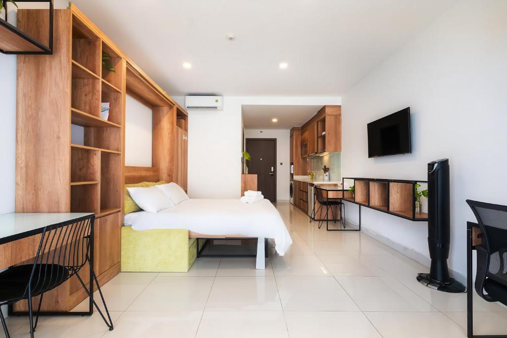 Saigon Royal - Trendy Modern Apartment