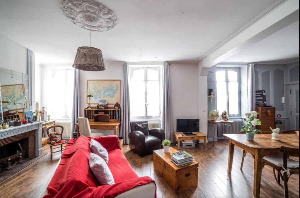 Appartement de charme coeur historique parking privé photo 3