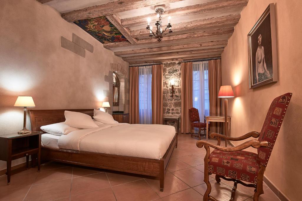 Двухместный (Улучшенный двухместный номер с 1 кроватью), Hotel d'Allèves
