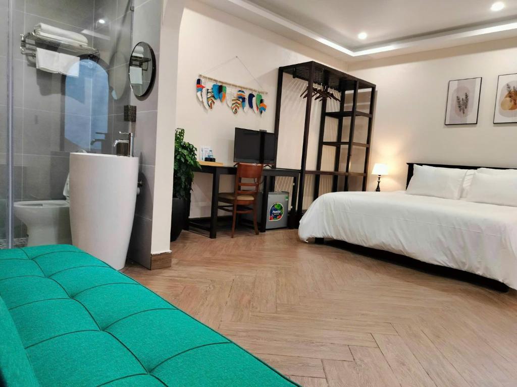 Camellia Garden Hotel