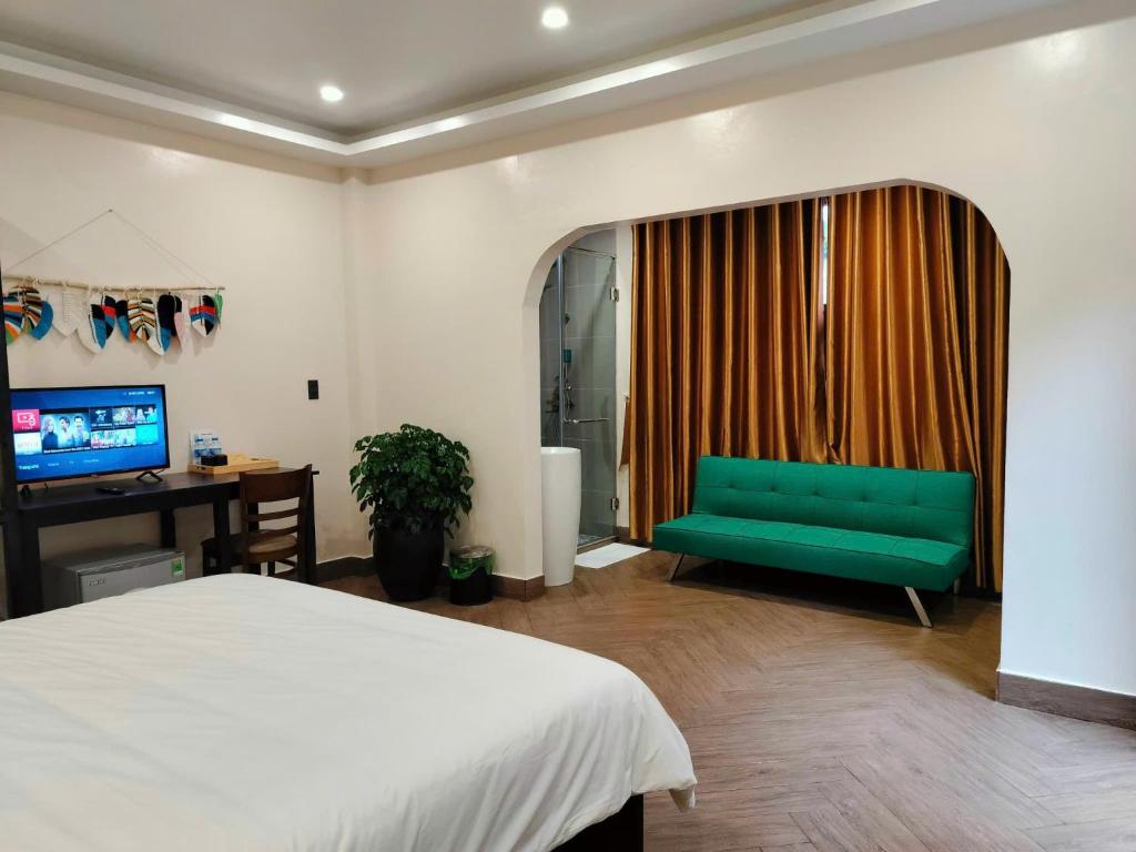 Camellia Garden Hotel