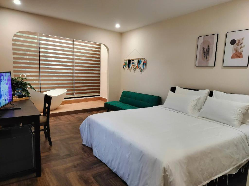 Camellia Garden Hotel