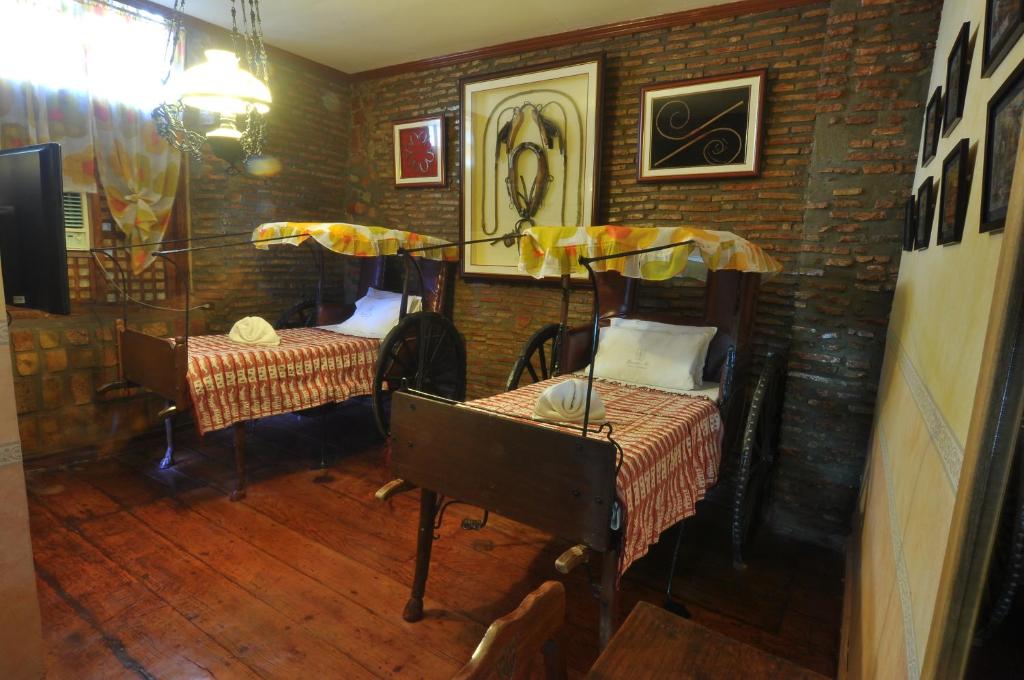 ZEN Rooms Grandpa's Inn Vigan