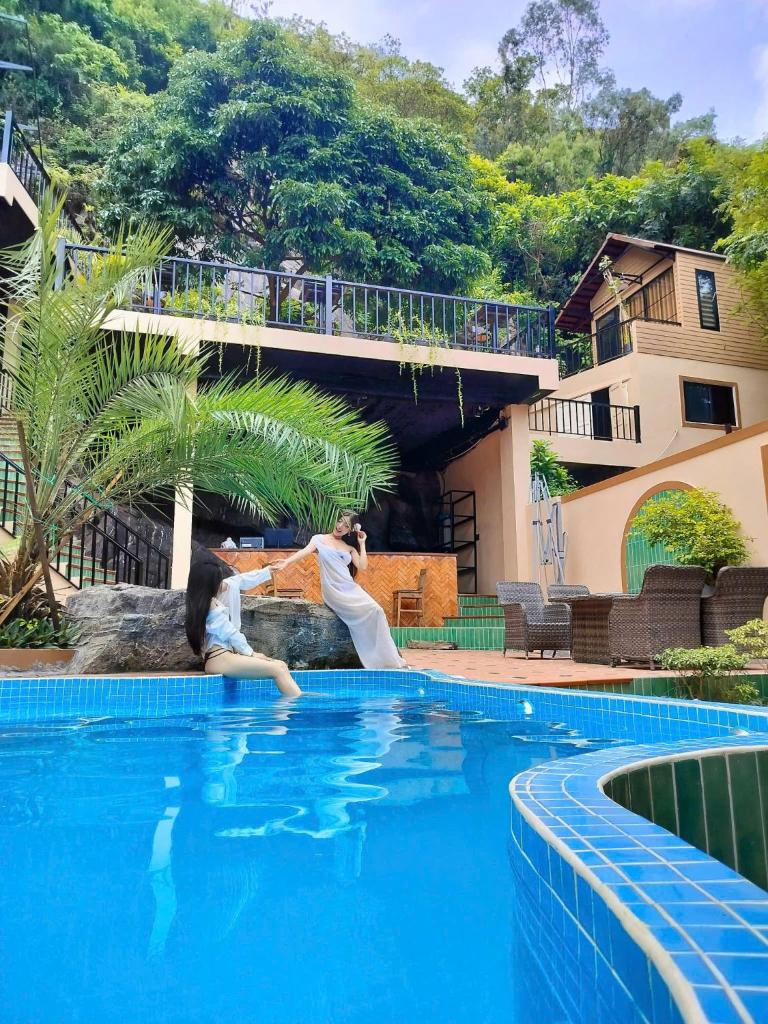 Camellia Garden Hotel