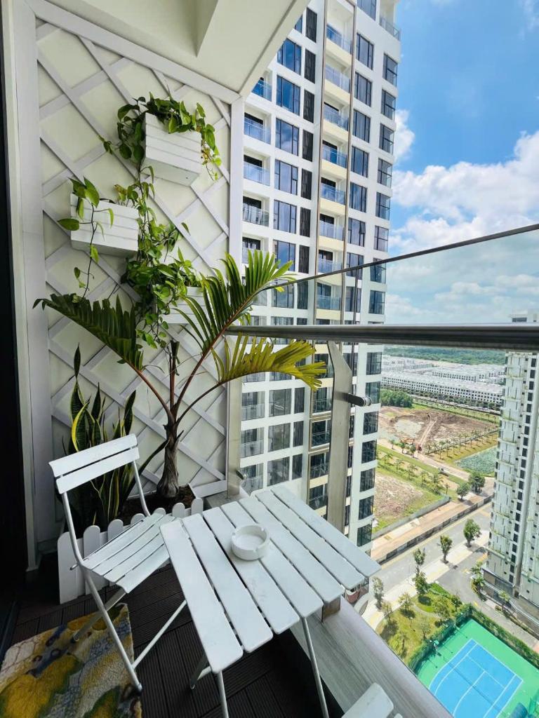 Masteri Centre Point - Vihomes serviced apartment