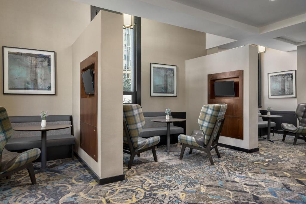 Residence Inn by Marriott Omaha Downtown/Old Market Area image