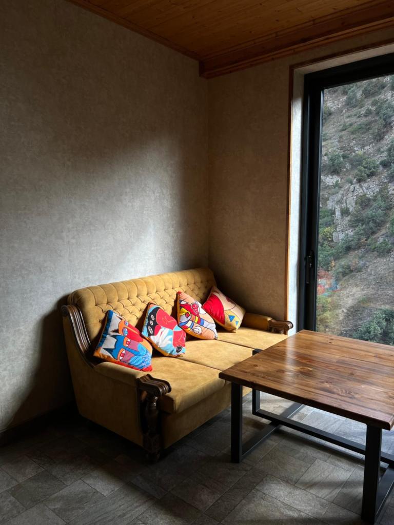 Vozni Lodge photo 3