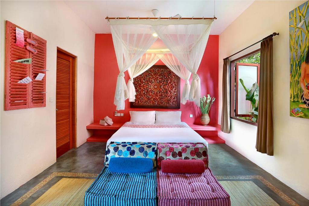 PinkCoco Uluwatu - Constant Surprises & for Cool Adults Only photo 4