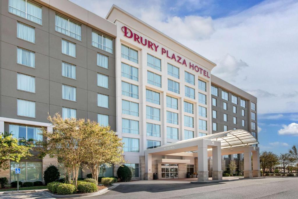 Drury Plaza Hotel Valdosta image