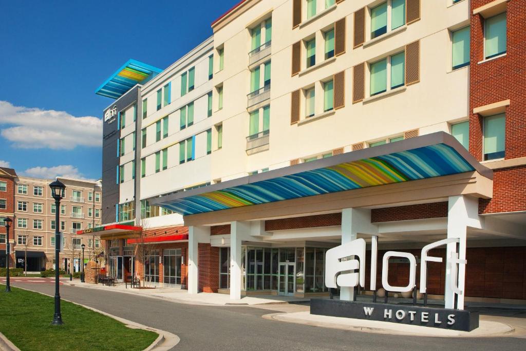 Aloft Richmond West Short Pump image
