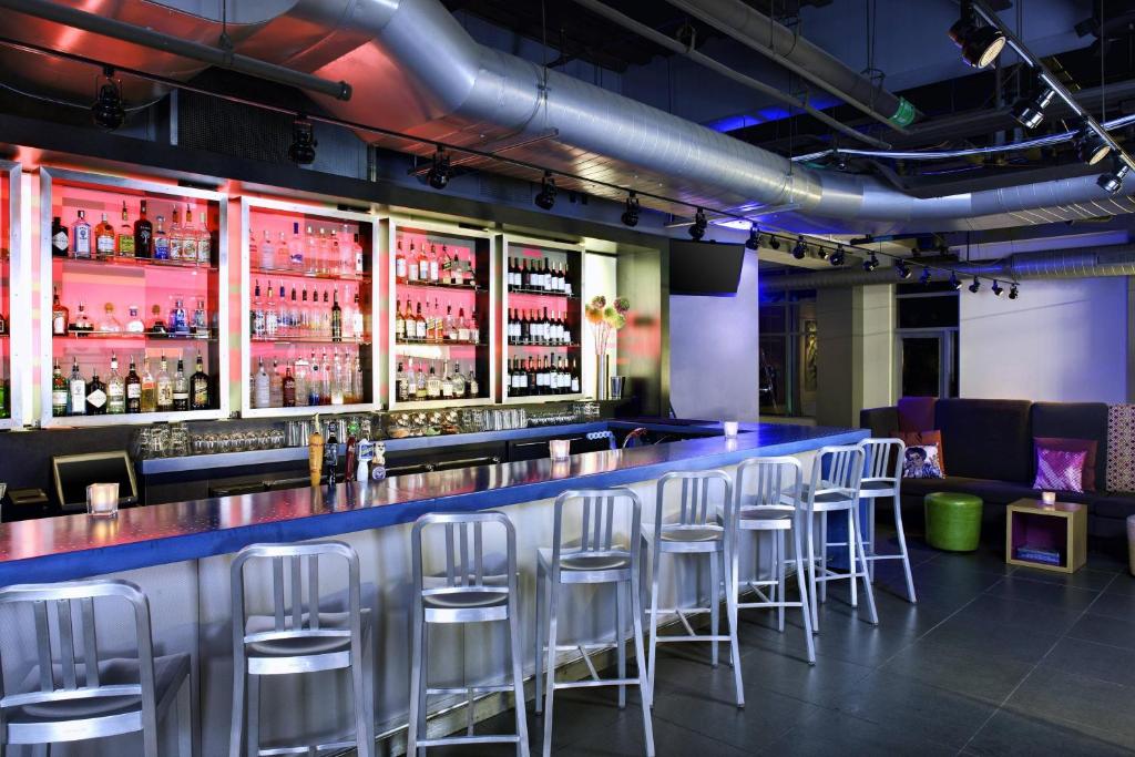 Aloft Cleveland Downtown image