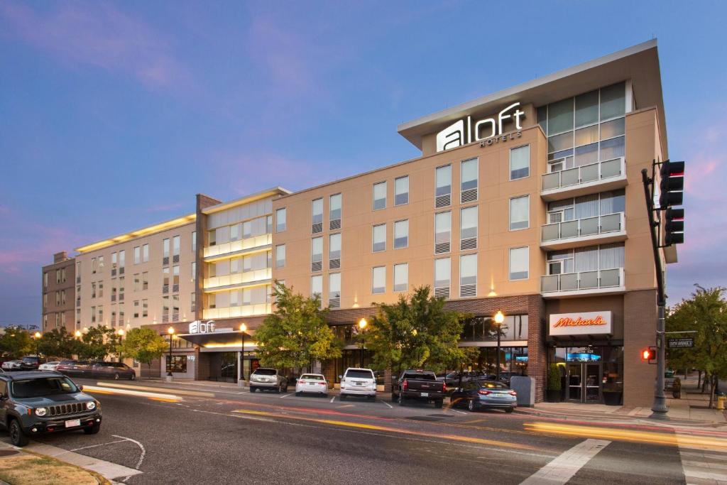 Aloft Birmingham Soho Square image