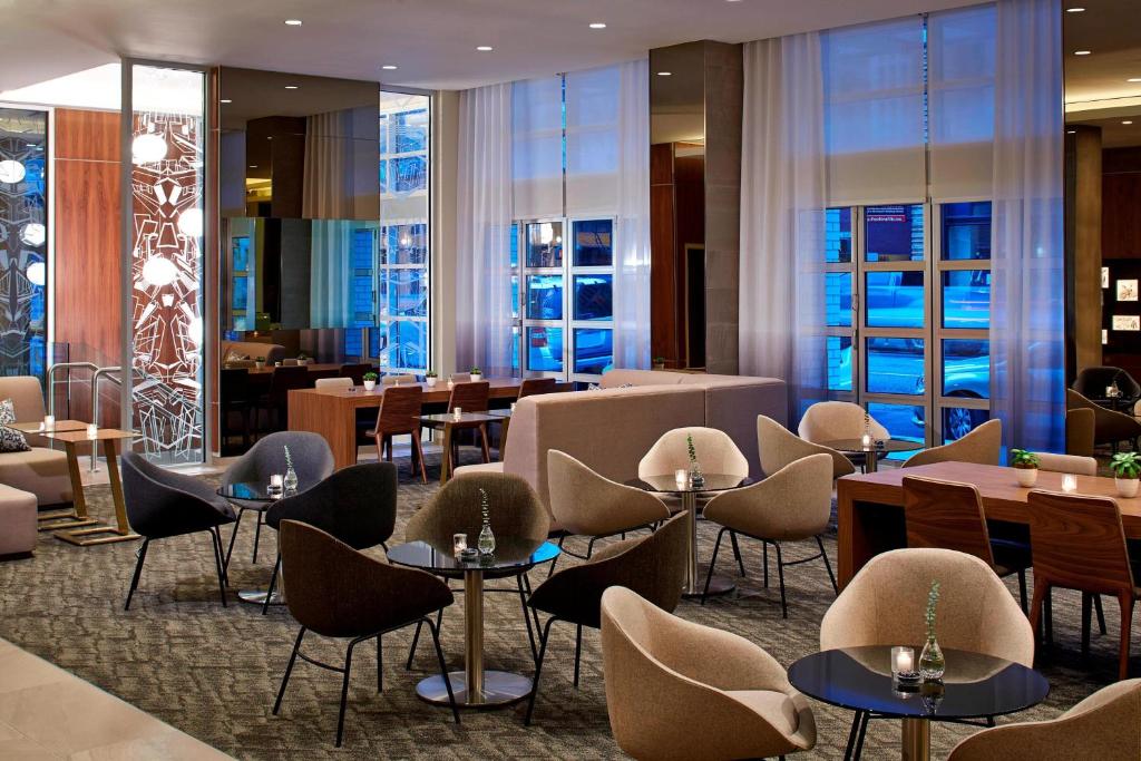 AC Hotel by Marriott Portland Downtown, OR image