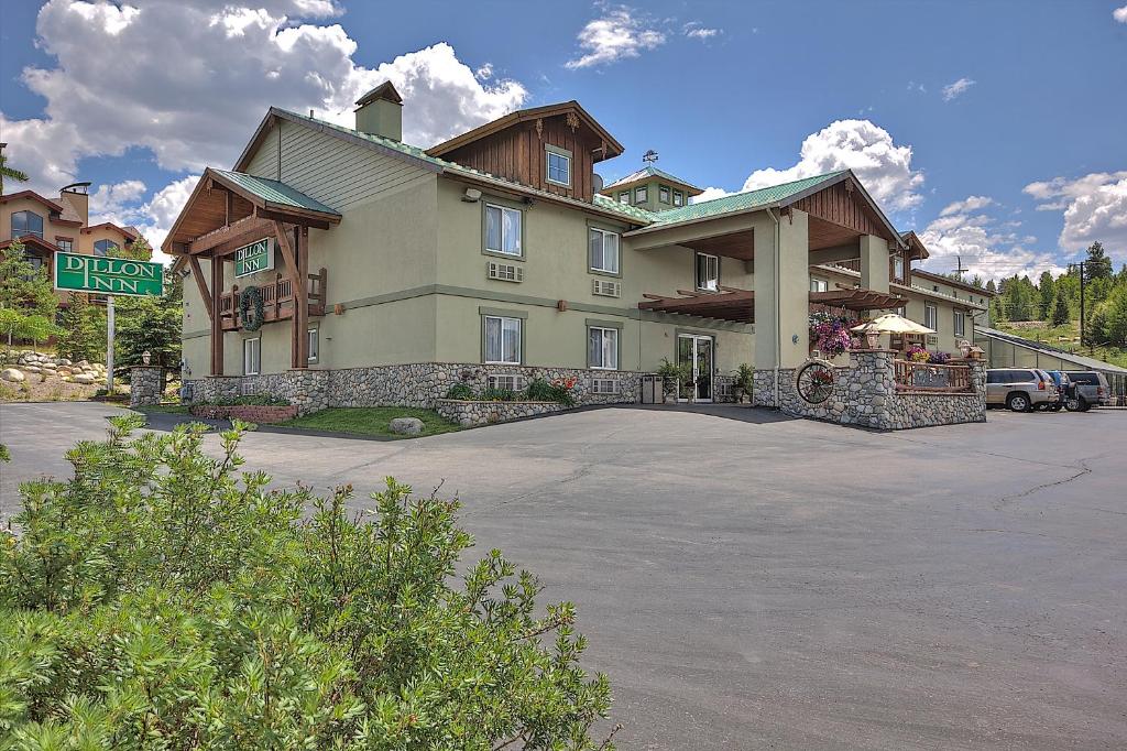 Dillon Inn image