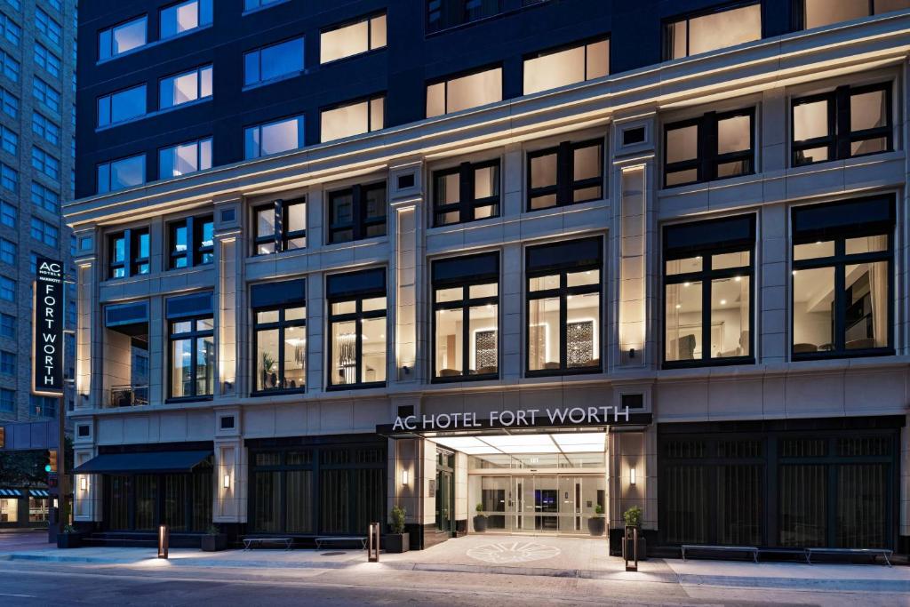 AC Hotel by Marriott Fort Worth Downtown image
