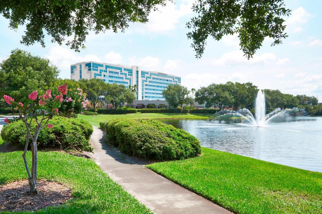 Renaissance Orlando Airport Hotel by Marriott image