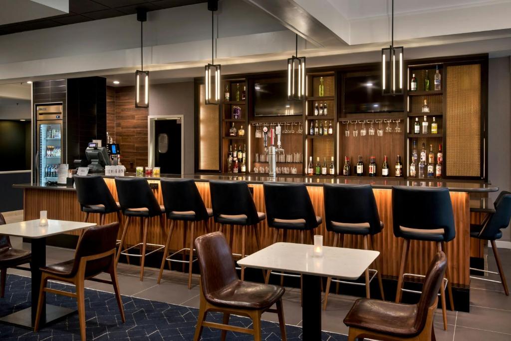 Courtyard by Marriott New Carrollton image