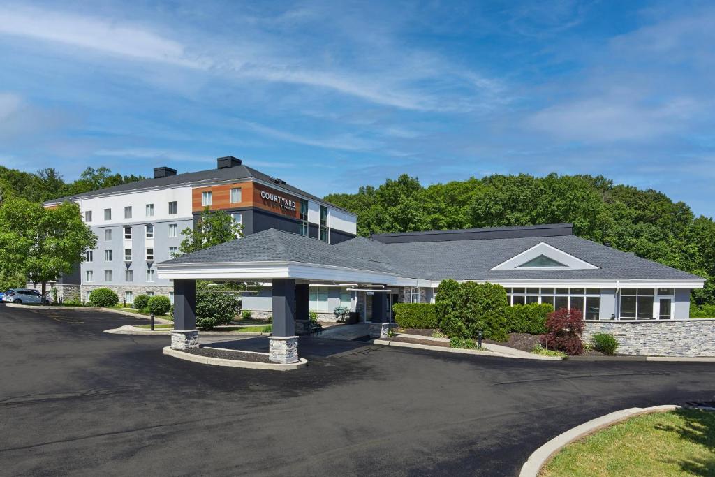 Courtyard by Marriott Rochester East/Penfield image