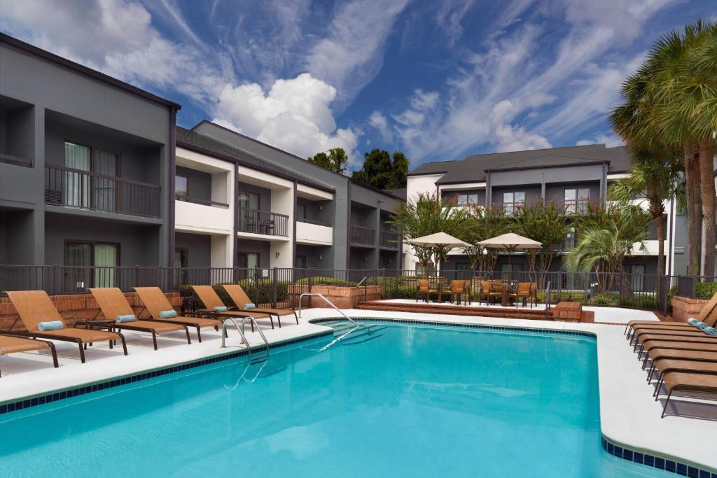Courtyard by Marriott Tallahassee Downtown/Capitol image