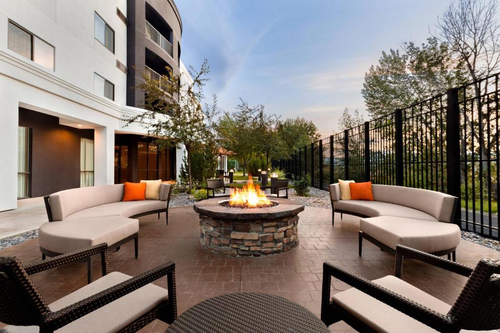Courtyard by Marriott Missoula image
