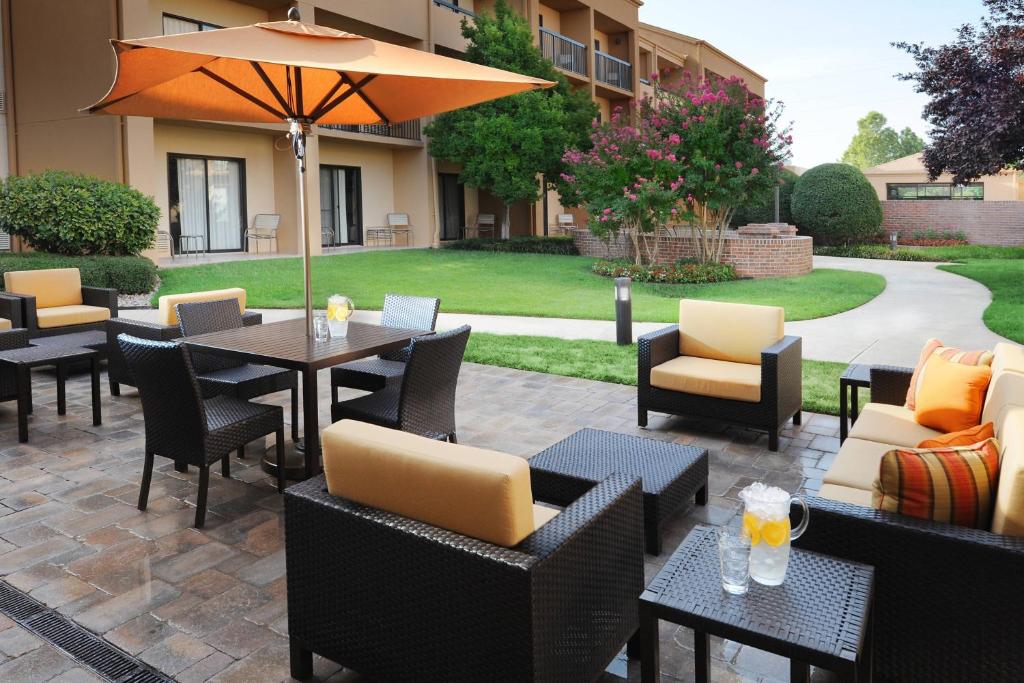 Courtyard by Marriott Oklahoma City Airport image