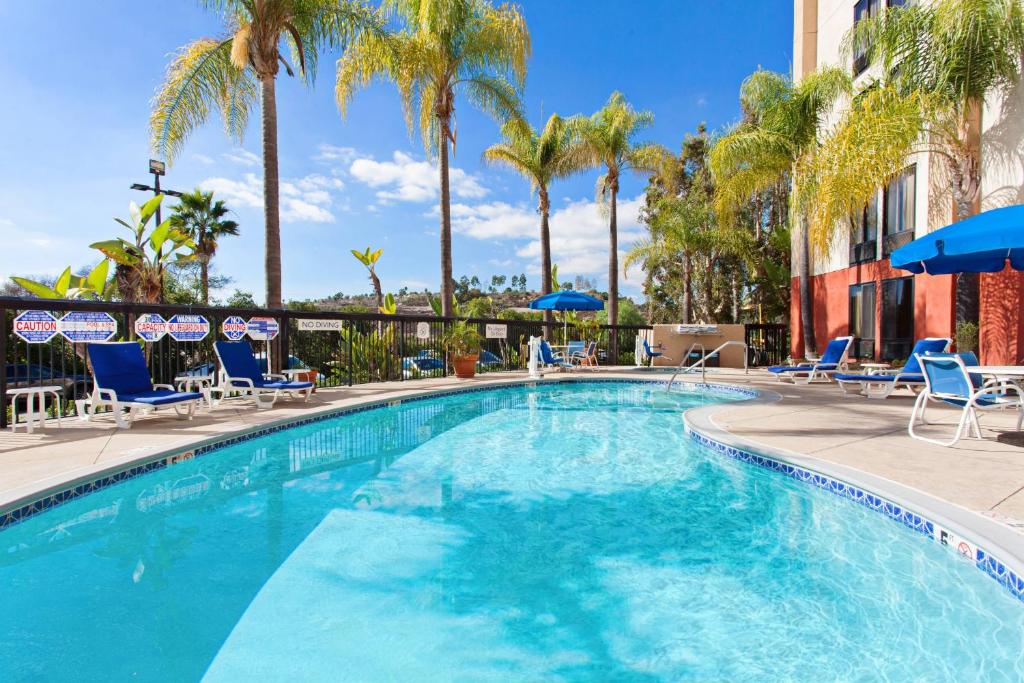 Fairfield Inn by Marriott Mission Viejo / Orange County image
