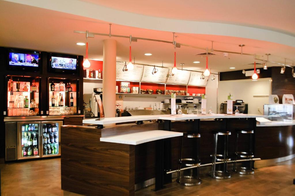 Courtyard by Marriott Salina image