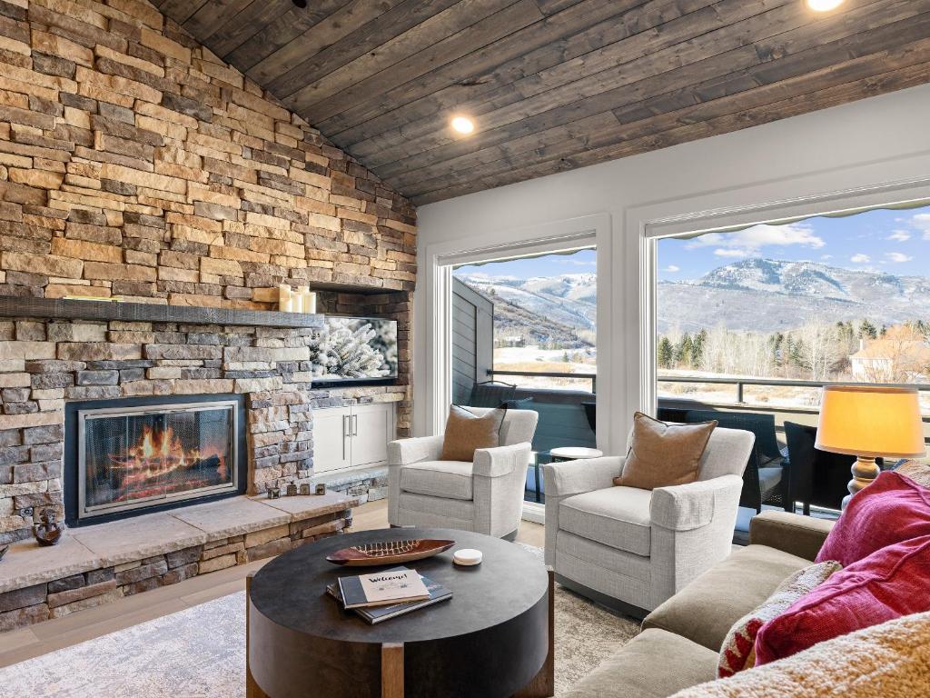 Chatham Crossing by All Seasons Resort Lodging image