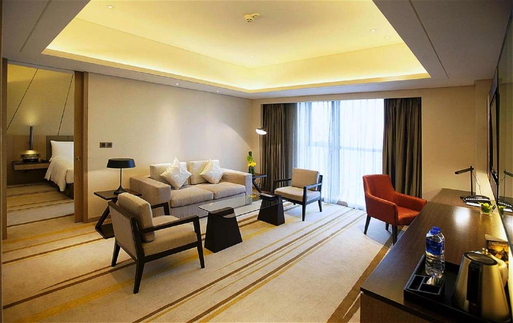Сьюит (Представительский люкс), Radisson Blu Shanghai Pudong Jinqiao
