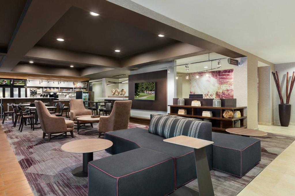 Courtyard by Marriott Lubbock image