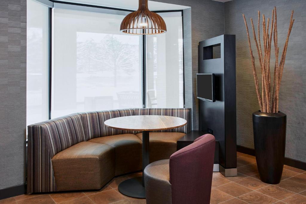 Courtyard by Marriott Detroit Pontiac/Auburn Hills image