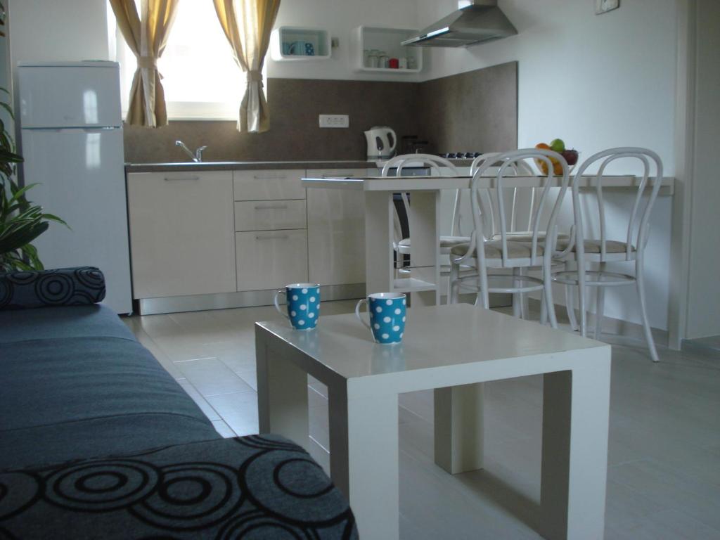 Apartment Maslina photo 2