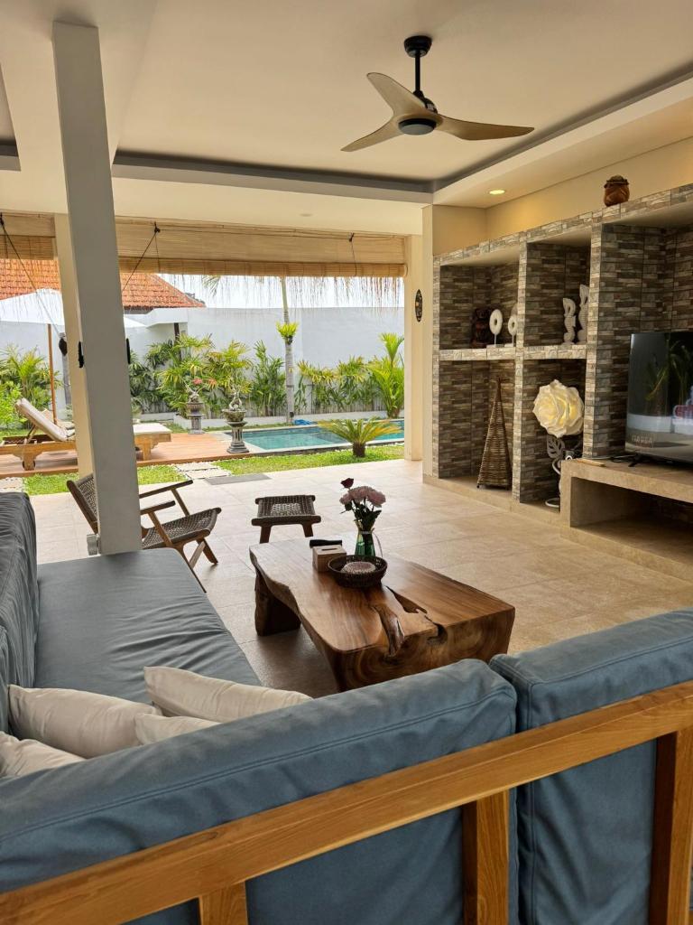 Villa Sensara 10 Rose Bali 3BR Luxury