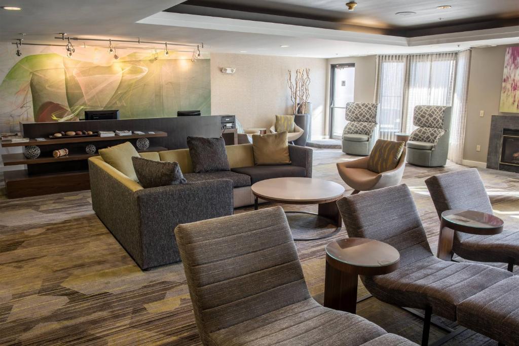 Courtyard by Marriott Norwich image