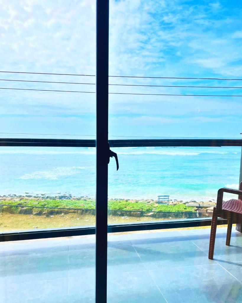 AYA Sea View Hotel - Tap to explore photos