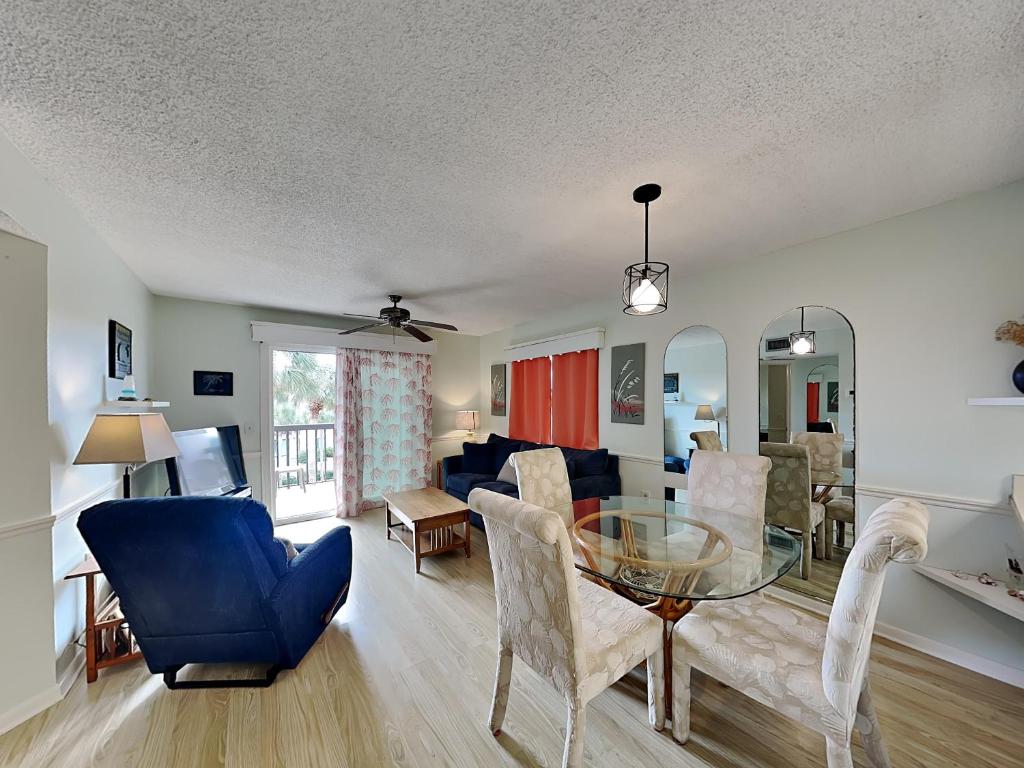 Ocean Village Club N33 image