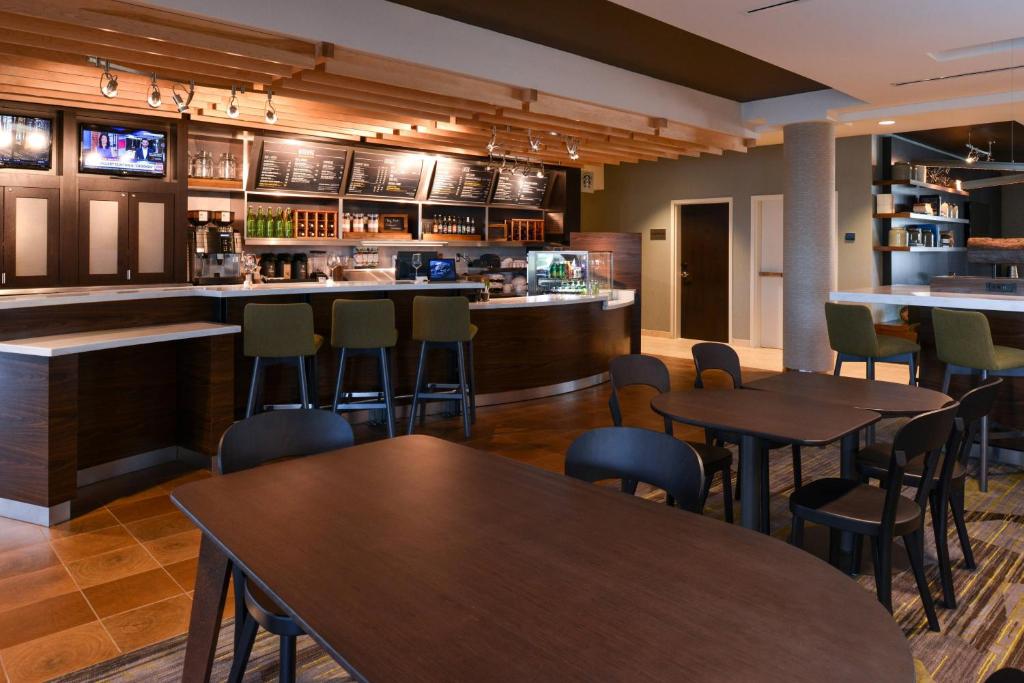 Courtyard by Marriott St. Louis St. Peters image