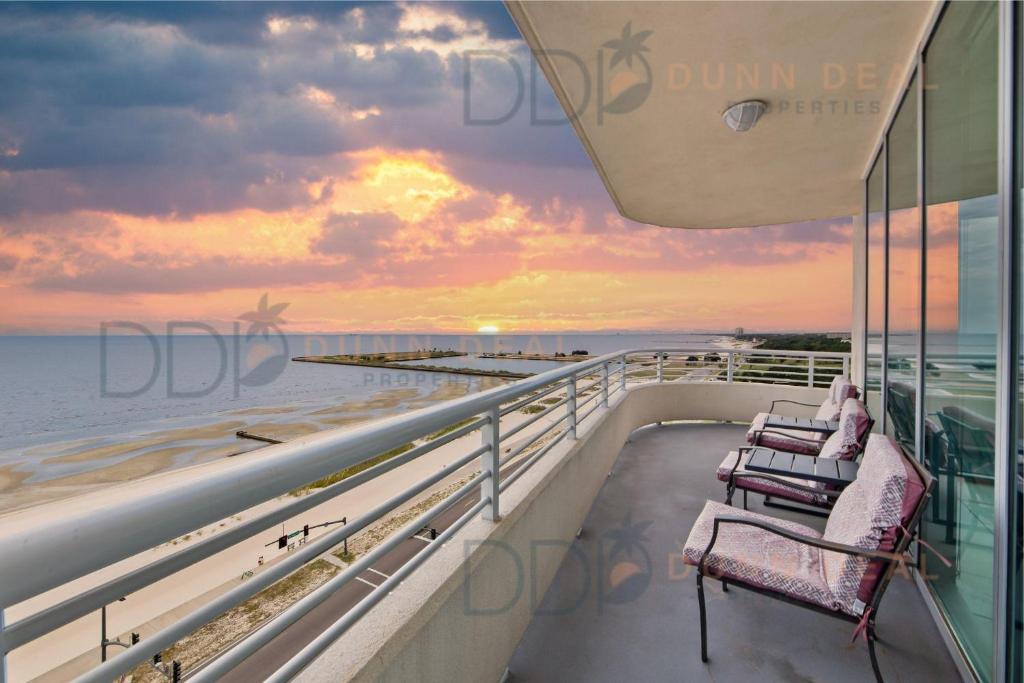 Ocean Club 804 image