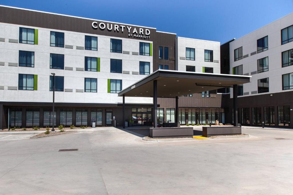 Courtyard by Marriott Rapid City image
