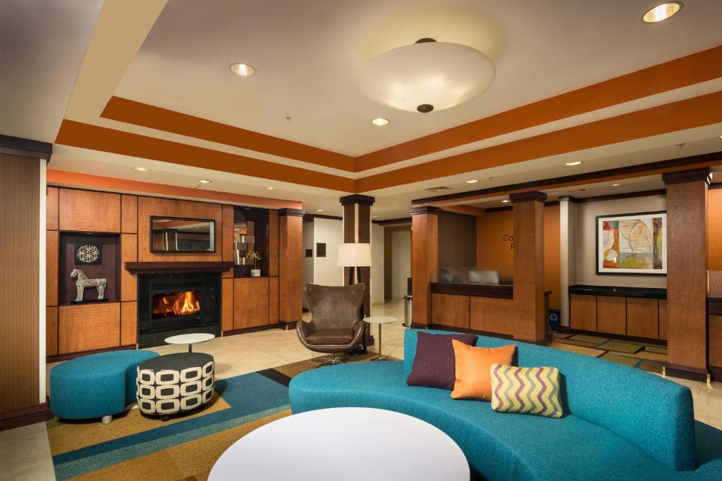 Fairfield Inn & Suites by Marriott Augusta image